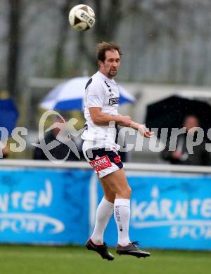 Fussball Kaerntner Liga. SAK gegen Bleiburg. Marjan Kropiunik (SAK). Welzenegg, am 8.4.2016.
Foto: Kuess
---
pressefotos, pressefotografie, kuess, qs, qspictures, sport, bild, bilder, bilddatenbank