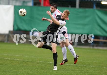 Fussball Kaerntner Liga. SAK gegen Bleiburg. Patrick Lausegger, (SAK),  Rene Partl (Bleiburg). Welzenegg, am 8.4.2016.
Foto: Kuess
---
pressefotos, pressefotografie, kuess, qs, qspictures, sport, bild, bilder, bilddatenbank