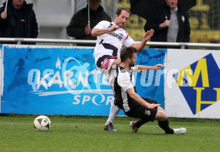 Fussball Kaerntner Liga. SAK gegen Bleiburg. Marjan Kropiunik, (SAK),  Andreas Alberto Gligor (Bleiburg). Welzenegg, am 8.4.2016.
Foto: Kuess
---
pressefotos, pressefotografie, kuess, qs, qspictures, sport, bild, bilder, bilddatenbank