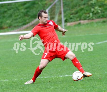 Fussball. Kaerntner Liga. Atus Ferlach gegen Koettmannsdorf. Martin Trattnig (Ferlach). Ferlach, 9.4.2016.
Foto: Kuess
---
pressefotos, pressefotografie, kuess, qs, qspictures, sport, bild, bilder, bilddatenbank