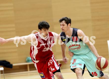 Basketball 2. Bundesliga 2015/16 Playoff Halbfinale 2.Spiel. Villach Raiders gegen St. Poelten Dragons. Simon Finzgar,  (Villach), Michael Diesner (St. Poelten). Villach, 9.4.2016.
Foto: Kuess
---
pressefotos, pressefotografie, kuess, qs, qspictures, sport, bild, bilder, bilddatenbank