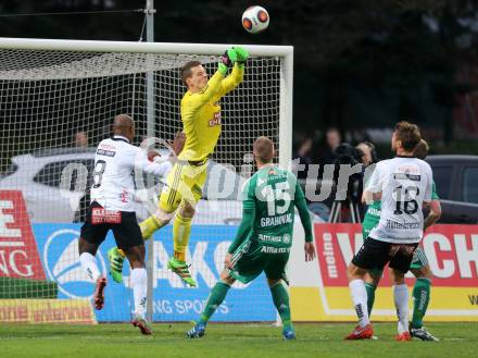 Fussball tipico Bundesliga. RZ Pellets WAC gegen SK Rapid Wien. De Oliveira Silvio Carlos, (WAC), Richard Strebinger  (Wien). Lavanttal Arena Wolfsberg, am 9.4.2016.
Foto: Kuess
---
pressefotos, pressefotografie, kuess, qs, qspictures, sport, bild, bilder, bilddatenbank