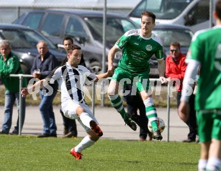 Fussball 1. KLasse C. ASK gegen Donau. Stefan Gaber,  (ASK), Wolfgang Schoenthaler (Donau). Klagenfurt, am 10.4.2016.
Foto: Kuess
---
pressefotos, pressefotografie, kuess, qs, qspictures, sport, bild, bilder, bilddatenbank