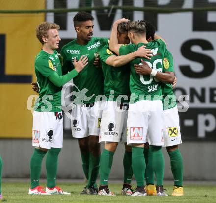 Fussball Sky Go Erste Liga. SK Austria Klagenfurt gegen Austria Lustenau.  Torjubel Lustenau. Klagenfurt, am 12.4.2016.
Foto: Kuess
---
pressefotos, pressefotografie, kuess, qs, qspictures, sport, bild, bilder, bilddatenbank