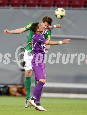 Fussball Sky Go Erste Liga. SK Austria Klagenfurt gegen Austria Lustenau.  Marco Sahanek,  (Klagenfurt), Peter Haring (Austria Lustenau). Klagenfurt, am 12.4.2016.
Foto: Kuess
---
pressefotos, pressefotografie, kuess, qs, qspictures, sport, bild, bilder, bilddatenbank