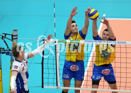 Volleyball AVL. Finale. SK Posojilnica  Aich/Dob gegen HYPO Tirol.  Peter Mlynarcik, Michal Hruska (Aich/Dob). Bleiburg, am 16.4.2016.
Foto: Kuess
---
pressefotos, pressefotografie, kuess, qs, qspictures, sport, bild, bilder, bilddatenbank