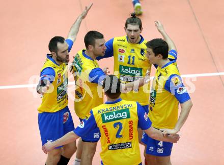 Volleyball AVL. Finale. SK Posojilnica  Aich/Dob gegen HYPO Tirol.  Jubel (Aich/Dob). Bleiburg, am 16.4.2016.
Foto: Kuess
---
pressefotos, pressefotografie, kuess, qs, qspictures, sport, bild, bilder, bilddatenbank