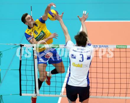 Volleyball AVL. Finale. SK Posojilnica  Aich/Dob gegen HYPO Tirol. Peter Mlynarcik (Aich/Dob). Bleiburg, am 16.4.2016.
Foto: Kuess
---
pressefotos, pressefotografie, kuess, qs, qspictures, sport, bild, bilder, bilddatenbank