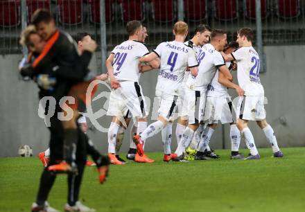 Fussball Sky Go Erste Liga. SK Austria KLagenfurt gegen Austria Salzburg.  Torjubel (Salzburg). KLagenfurt, am 22.4.2016. 
Foto: Kuess
---
pressefotos, pressefotografie, kuess, qs, qspictures, sport, bild, bilder, bilddatenbank