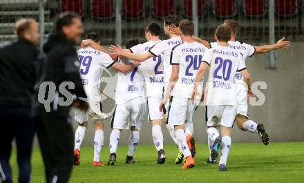 Fussball Sky Go Erste Liga. SK Austria KLagenfurt gegen Austria Salzburg.  Torjubel (Salzburg). KLagenfurt, am 22.4.2016. 
Foto: Kuess
---
pressefotos, pressefotografie, kuess, qs, qspictures, sport, bild, bilder, bilddatenbank