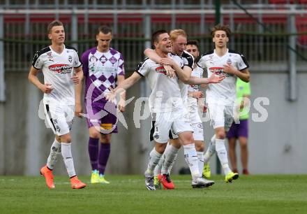 Fussball Sky Go Erste Liga. SK Austria KLagenfurt gegen Austria Salzburg.  Torjubel (Salzburg). KLagenfurt, am 22.4.2016. 
Foto: Kuess
---
pressefotos, pressefotografie, kuess, qs, qspictures, sport, bild, bilder, bilddatenbank