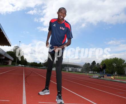 Leichtathletik. Edwin Kemboi. Klagenfurt, 26.4.2016.
Foto: Kuess
---
pressefotos, pressefotografie, kuess, qs, qspictures, sport, bild, bilder, bilddatenbank