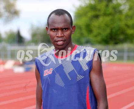 Leichtathletik. Edwin Kemboi. Klagenfurt, 26.4.2016.
Foto: Kuess
---
pressefotos, pressefotografie, kuess, qs, qspictures, sport, bild, bilder, bilddatenbank