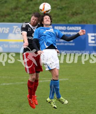 Fussball 2. KLasse A. Matrei 1b gegen SG Defreggental. Simon Zeiner,  (Matrei), Fabian Pichler (Defreggental). Matrei, am 23.4.2016.
Foto: Kuess
---
pressefotos, pressefotografie, kuess, qs, qspictures, sport, bild, bilder, bilddatenbank