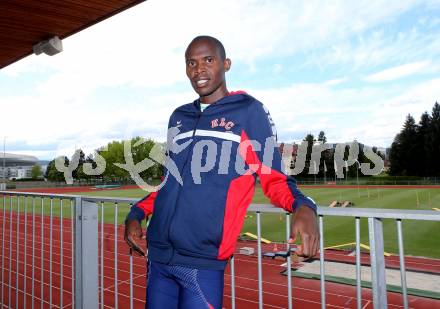 Leichtathletik. Edwin Kemboi. Klagenfurt, 26.4.2016.
Foto: Kuess
---
pressefotos, pressefotografie, kuess, qs, qspictures, sport, bild, bilder, bilddatenbank