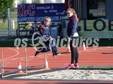 Leichtathletik. Kinder, Jugend. Klagenfurt, am 19.4.2016.
Foto: Kuess
---
pressefotos, pressefotografie, kuess, qs, qspictures, sport, bild, bilder, bilddatenbank