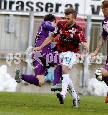 Fussball Sky Go Erste Liga. SK Austria KLagenfurt gegen LASK. Mirnes Becirovic,  (Klagenfurt), Philipp Huspek  (LASK). KLagenfurt, am 29.4.2016. 
Foto: Kuess
---
pressefotos, pressefotografie, kuess, qs, qspictures, sport, bild, bilder, bilddatenbank