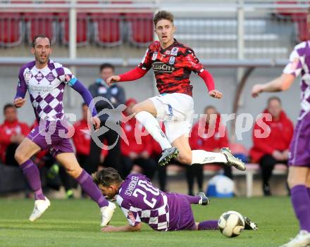 Fussball Sky Go Erste Liga. SK Austria KLagenfurt gegen LASK. Stefan Schwendinger, (Klagenfurt), Reinhold Ranftl  (LASK). KLagenfurt, am 29.4.2016. 
Foto: Kuess
---
pressefotos, pressefotografie, kuess, qs, qspictures, sport, bild, bilder, bilddatenbank