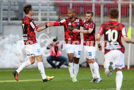 Fussball Sky Go Erste Liga. SK Austria KLagenfurt gegen LASK. Torjubel De Lima Campos Maria Fabiano, Philipp Huspek, Rene Gartler, Nikola Dovedan  (LASK). KLagenfurt, am 29.4.2016. 
Foto: Kuess
---
pressefotos, pressefotografie, kuess, qs, qspictures, sport, bild, bilder, bilddatenbank