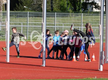 Leichtathletik. Kinder, Jugend. Klagenfurt, am 19.4.2016.
Foto: Kuess
---
pressefotos, pressefotografie, kuess, qs, qspictures, sport, bild, bilder, bilddatenbank