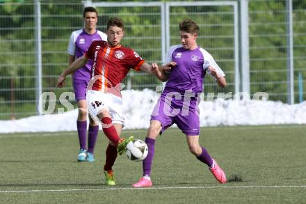 Fussball Unterliga Ost. SK Austria Klagenfurt Amateure gegen Ludmannsdorf.  Lukas Matthias Hausott,  (Klagenfurt), Marcel Quantschnig (Ludmannsdorf). Klagenfurt, am 30.4.2016.
Foto: Kuess
---
pressefotos, pressefotografie, kuess, qs, qspictures, sport, bild, bilder, bilddatenbank