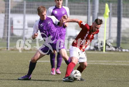 Fussball Unterliga Ost. SK Austria Klagenfurt Amateure gegen Ludmannsdorf.  Florian Jaritz,  (Klagenfurt), Gerfried Einspieler (Ludmannsdorf). Klagenfurt, am 30.4.2016.
Foto: Kuess
---
pressefotos, pressefotografie, kuess, qs, qspictures, sport, bild, bilder, bilddatenbank