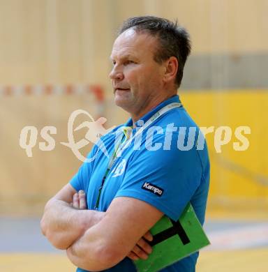 Handball Bundesliga. SC Ferlach gegen St. Poelten.  Trainer Ivan Vajdl (Ferlach). Ferlach, am 5.5.2016.
Foto: Kuess 
---
pressefotos, pressefotografie, kuess, qs, qspictures, sport, bild, bilder, bilddatenbank