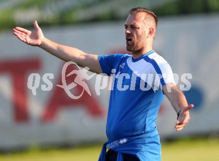 Fussball Kaerntner Liga. SAK gegen Kuehnsdorf. Trainer Goran Jolic (SAK). Welzenegg, am 16.5.2016.
Foto: Kuess




---
pressefotos, pressefotografie, kuess, qs, qspictures, sport, bild, bilder, bilddatenbank