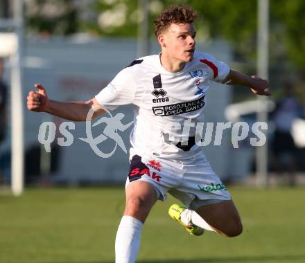 Fussball Kaerntner Liga. SAK gegen Kuehnsdorf. Rafael Fabian Lerchster (SAK). Welzenegg, am 16.5.2016.
Foto: Kuess




---
pressefotos, pressefotografie, kuess, qs, qspictures, sport, bild, bilder, bilddatenbank