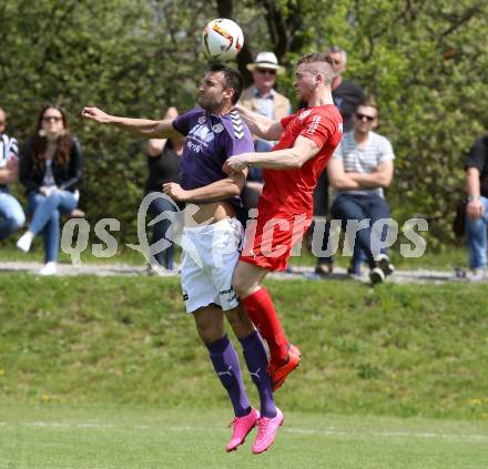 Fussball Kaerntner Liga. ATUS Ferlach gegen Globasnitz. Martin Posratschnig,  (Ferlach), Edvin Cirikovic (Globasnitz). Ferlach, am 7.5.2016.
Foto: Kuess
---
pressefotos, pressefotografie, kuess, qs, qspictures, sport, bild, bilder, bilddatenbank