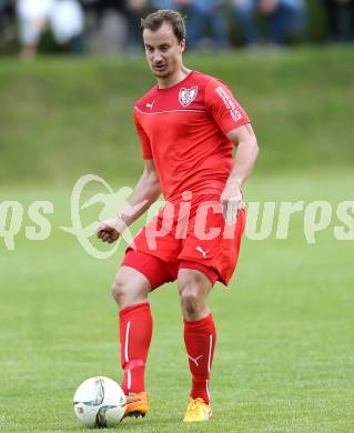 Fussball Kaerntner Liga. ATUS Ferlach gegen Globasnitz. Alexander Krainer (Ferlach). Ferlach, am 7.5.2016.
Foto: Kuess
---
pressefotos, pressefotografie, kuess, qs, qspictures, sport, bild, bilder, bilddatenbank