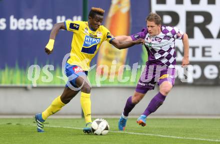 Fussball Sky Go Erste Liga. SK Austria Klagenfurt gegen St. Poelten.  Chhristian Thonhofer, (Klagenfurt), Cheikhou Dieng  (St. Poelten). Klagenfurt, am 10.5.2016.
Foto: Kuess
---
pressefotos, pressefotografie, kuess, qs, qspictures, sport, bild, bilder, bilddatenbank