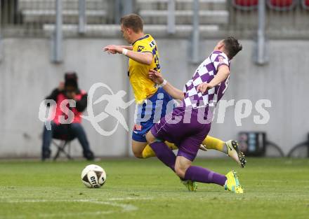 Fussball Sky Go Erste Liga. SK Austria Klagenfurt gegen St. Poelten.  Florian Neuhold, (Klagenfurt), Bernd Gschweidl  (St. Poelten). Klagenfurt, am 10.5.2016.
Foto: Kuess
---
pressefotos, pressefotografie, kuess, qs, qspictures, sport, bild, bilder, bilddatenbank