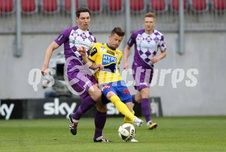 Fussball Sky Go Erste Liga. SK Austria Klagenfurt gegen St. Poelten. Bernd Kager (Klagenfurt), Peter Brandl (St. Poelten). Klagenfurt, am 10.5.2016.
Foto: Kuess
---
pressefotos, pressefotografie, kuess, qs, qspictures, sport, bild, bilder, bilddatenbank