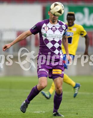 Fussball Sky Go Erste Liga. SK Austria Klagenfurt gegen St. Poelten.  Christian Prawda (Klagenfurt). Klagenfurt, am 10.5.2016.
Foto: Kuess
---
pressefotos, pressefotografie, kuess, qs, qspictures, sport, bild, bilder, bilddatenbank