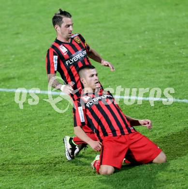 Fussball tipico Bundesliga. RZ Pellets WAC gegen FC Admira Wacker Moedling. Torjubel Srdan Spiridonovic, Christoph Knasmuellner (Moedling). Lavanttal Arena Wolfsberg, am 11.5.2016.
Foto: Kuess
---
pressefotos, pressefotografie, kuess, qs, qspictures, sport, bild, bilder, bilddatenbank