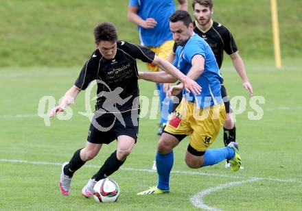 Fussball Kaerntner Liga. Koettmannsdorf gegen Bleiburg. Philipp Gatti,  (Koettmannsdorf), Lovro Plimon (Bleiburg). Koettmannsdorf, am 15.5.2016.
Foto: Kuess
---
pressefotos, pressefotografie, kuess, qs, qspictures, sport, bild, bilder, bilddatenbank