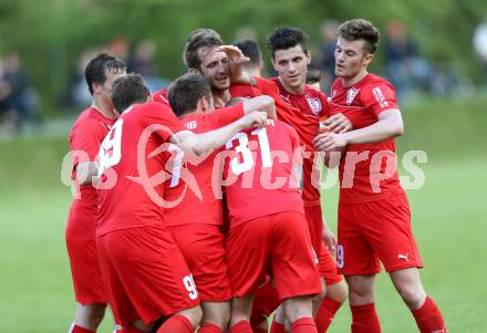 Fussball Kaerntner Liga. ATUS Ferlach gegen Treibach. Torjubel (Ferlach). Ferlach, am 20.5.2016.
Foto: Kuess
---
pressefotos, pressefotografie, kuess, qs, qspictures, sport, bild, bilder, bilddatenbank