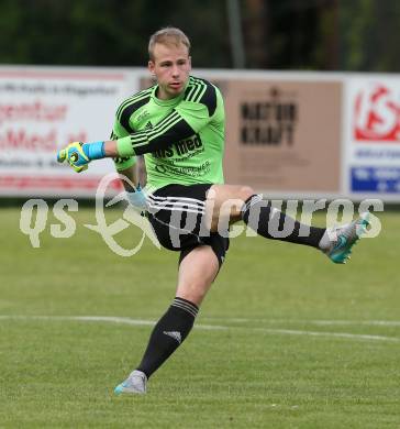 Fussball Kaerntner Liga. ATUS Ferlach gegen Treibach. Alexander Payer  (Treibach). Ferlach, am 20.5.2016.
Foto: Kuess
---
pressefotos, pressefotografie, kuess, qs, qspictures, sport, bild, bilder, bilddatenbank