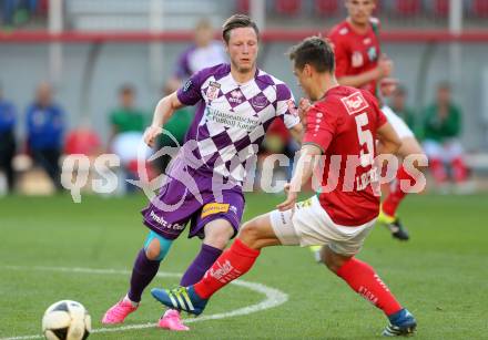 Fussball Sky Go Erste Liga. SK Austria Klagenfurt gegen FC Wacker Innsbruck. Fabian Miesenboeck,  (Klagenfurt), Michael Lercher (FC Wacker Innsbruck). Klagenfurt, am 20.5.2016.
Foto: Kuess
---
pressefotos, pressefotografie, kuess, qs, qspictures, sport, bild, bilder, bilddatenbank