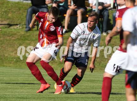 Fussball Unterliga Ost. Ludmannsdorf gegen Poggersdorf. Miralem Ramic, (Ludmannsdorf), Andreas Karpf (Poggersdorf). Ludmannsdorf, am 22.5.2016.
Foto: Kuess
---
pressefotos, pressefotografie, kuess, qs, qspictures, sport, bild, bilder, bilddatenbank