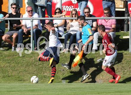 Fussball Unterliga Ost. Ludmannsdorf gegen Poggersdorf. Patrick Quantschnig, (Ludmannsdorf), Andreas Karpf (Poggersdorf). Ludmannsdorf, am 22.5.2016.
Foto: Kuess
---
pressefotos, pressefotografie, kuess, qs, qspictures, sport, bild, bilder, bilddatenbank