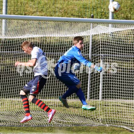 Fussball Unterliga Ost. Ludmannsdorf gegen Poggersdorf. Juergen Zedlacher, (Ludmannsdorf), Ziga Bokal (Poggersdorf). Ludmannsdorf, am 22.5.2016.
Foto: Kuess
---
pressefotos, pressefotografie, kuess, qs, qspictures, sport, bild, bilder, bilddatenbank