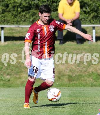 Fussball Unterliga Ost. Ludmannsdorf gegen Poggersdorf. Andreas Schawarz (Ludmannsdorf). Ludmannsdorf, am 22.5.2016.
Foto: Kuess
---
pressefotos, pressefotografie, kuess, qs, qspictures, sport, bild, bilder, bilddatenbank