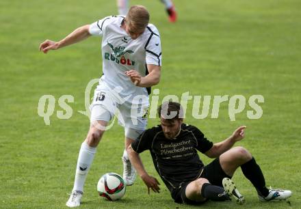 Fussball Kaerntner Liga. Koettmannsdorf gegen Voelkermarkt. Jakob Orgonyi, (Koettmannsdorf), Matthias Maierhofer (Voelkermarkt). Koettmannsdorf, am 26.5.2016.
Foto: Kuess
---
pressefotos, pressefotografie, kuess, qs, qspictures, sport, bild, bilder, bilddatenbank