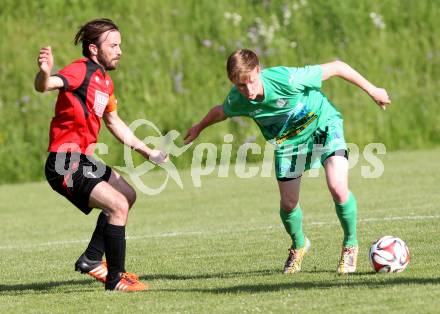 Fussball. Kaerntner Liga. Maria Saal gegen Lendorf. Roland Krenn (Maria Saal), Joseph Rainer (Lendorf). Maria Saal, 28.5.2016.
Foto: Kuess
---
pressefotos, pressefotografie, kuess, qs, qspictures, sport, bild, bilder, bilddatenbank