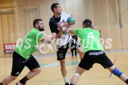 Handball Bundesliga. SC Ferlach gegen HSG Holding Graz. Dean Pomorisac,  (Ferlach), Lukas Schweighofer, Alen Melnjak (Graz). Ferlach, am 29.5.2016.
Foto: Kuess
---
pressefotos, pressefotografie, kuess, qs, qspictures, sport, bild, bilder, bilddatenbank