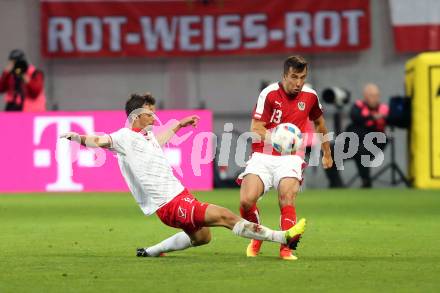 Fussball Laenderspiel Oesterreich gegen Malta. Markus Suttner,  (Oesterreich), Bjorn Kristensen (Malta). Woerthersee Stadion KLagenfurt, am 31.5.2016.
Foto: Kuess
---
pressefotos, pressefotografie, kuess, qs, qspictures, sport, bild, bilder, bilddatenbank