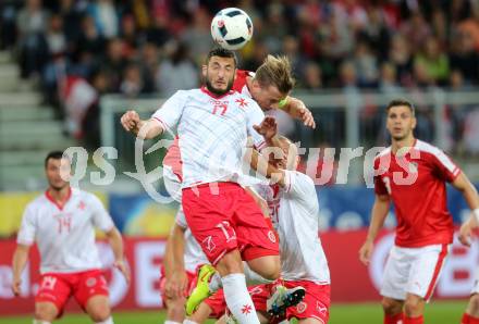 Fussball Laenderspiel Oesterreich gegen Malta. Marc Janko, (Oesterreich), Ryan Camilleri (Malta). Woerthersee Stadion KLagenfurt, am 31.5.2016.
Foto: Kuess
---
pressefotos, pressefotografie, kuess, qs, qspictures, sport, bild, bilder, bilddatenbank