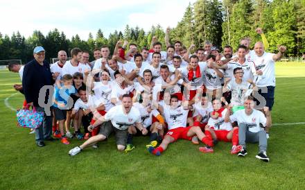 Fussball Kaerntner Liga. ATUS Ferlach gegen Feldkirchen. Jubel  (Ferlach). Ferlach, am 4.6.2016.
Foto: Kuess
---
pressefotos, pressefotografie, kuess, qs, qspictures, sport, bild, bilder, bilddatenbank